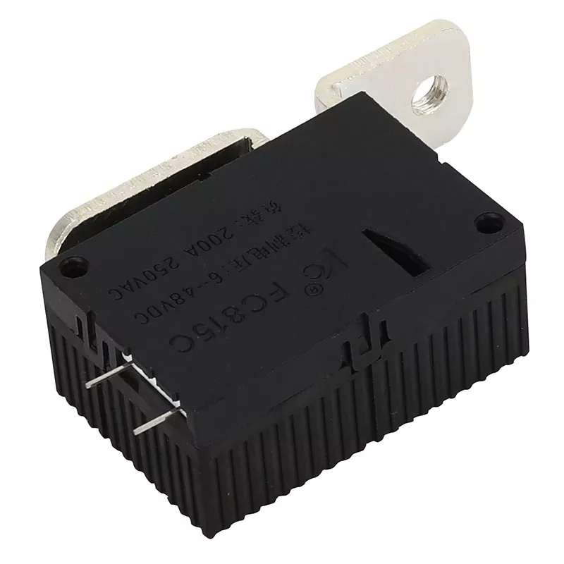Latching Relay สำหรับแบตเตอรี่รถยนต์คืออะไร และเหตุใดจึงจำเป็นสำหรับระบบส่งกำลังของยานพาหนะสมัยใหม่